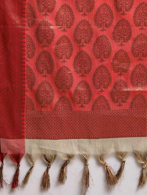 floral kanjivaram saree with blouse - 17290021 - Standard Image - 5