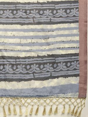 dabu printed saree with blouse - 17290041 - Standard Image - 4