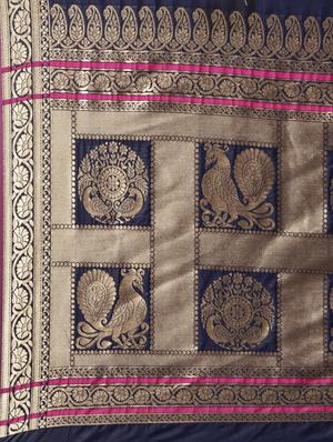 navy silk blend banarasi saree with blouse - 17290216 - Standard Image - 4