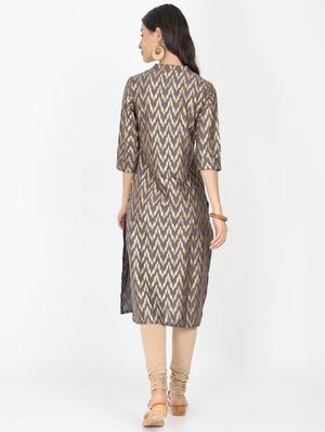 gold print straight kurta - 17291548 - Standard Image - 3