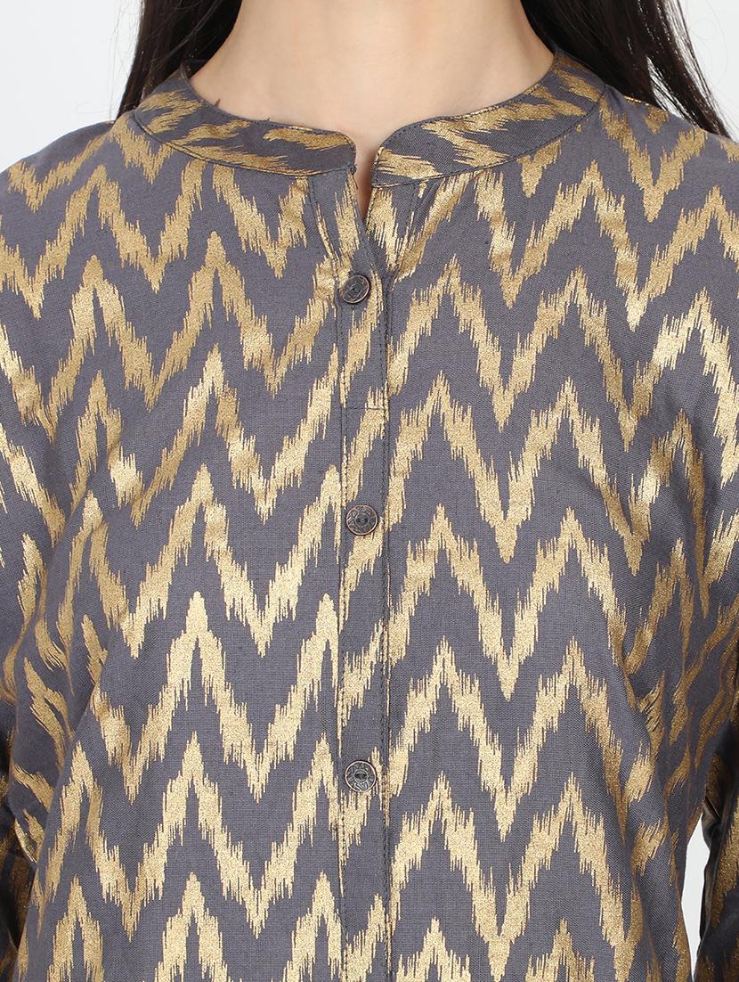 gold print straight kurta - 17291548 - Zoom Image - 4