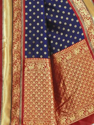floral zari work banarasi saree with blouse - 17291588 - Standard Image - 4