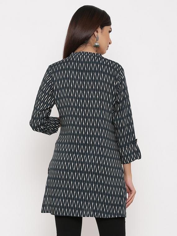 ikat print straight kurti - 17292286 - Zoom Image - 3