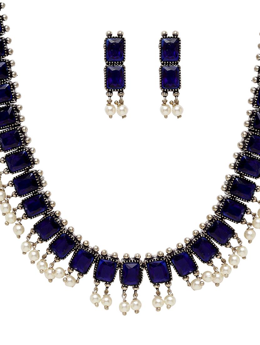 silver brass necklaces and earring - 17292356 - Zoom Image - 2