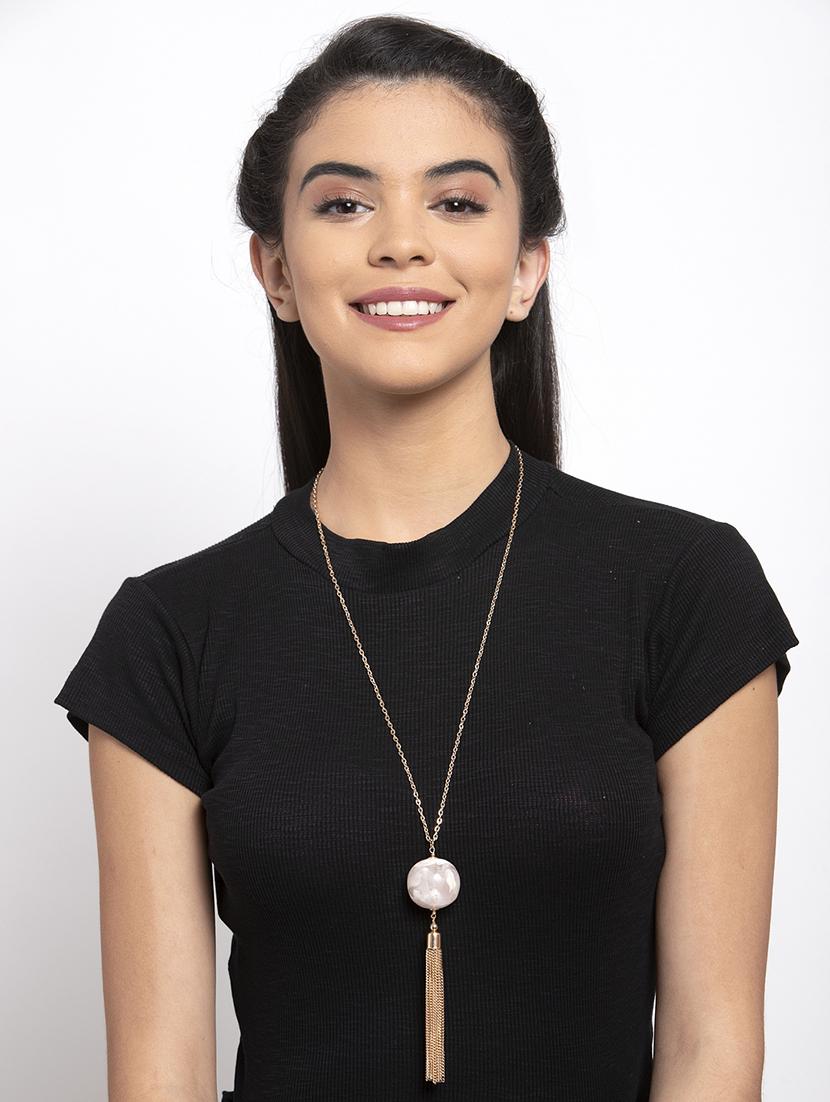 gold brass long necklace - 17293147 - Zoom Image - 4