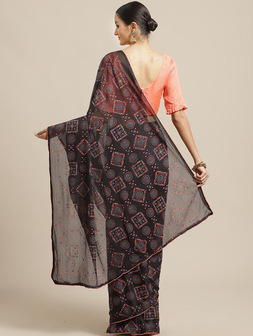 geometrical printed saree with blouse - 17293968 - Zoom Image - 2