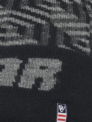 black wool caps and hat - 17295466 - Standard Image - 3