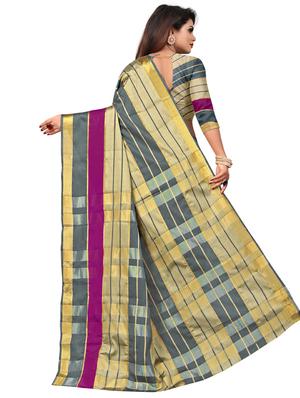 checkered printed saree with blouse - 17295490 - Standard Image - 2