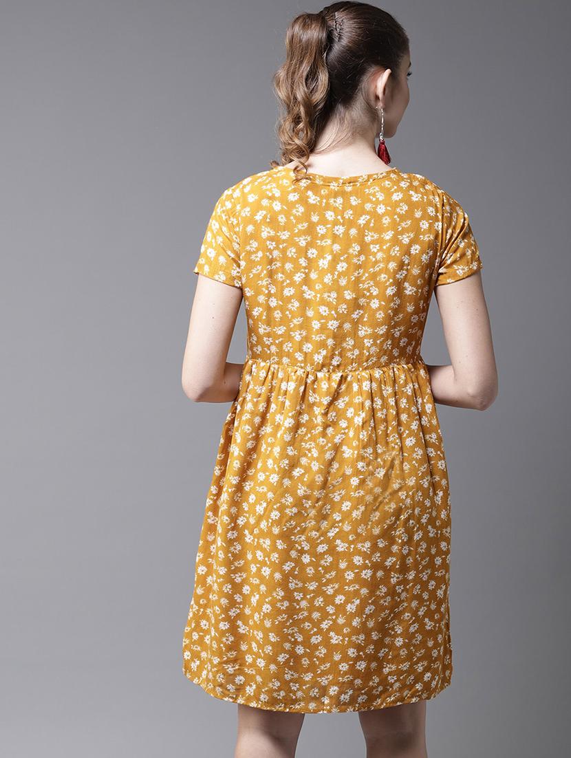 round neck floral fit & flare dress - 17299172 - Zoom Image - 2