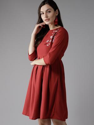 embroidered detail pleated a-line dress - 17299173 - Standard Image - 2