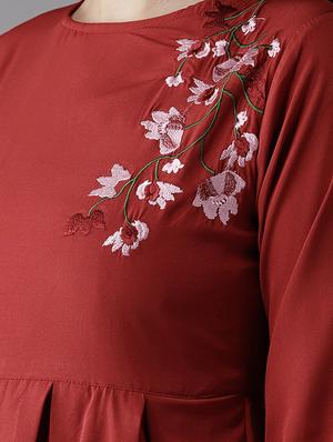 embroidered detail pleated a-line dress - 17299173 - Standard Image - 5