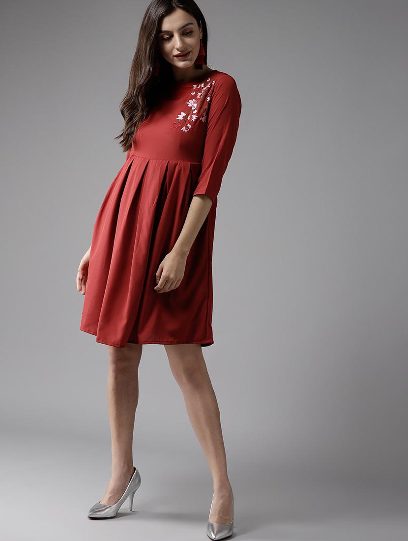 embroidered detail pleated a-line dress - 17299173 - Zoom Image - 4