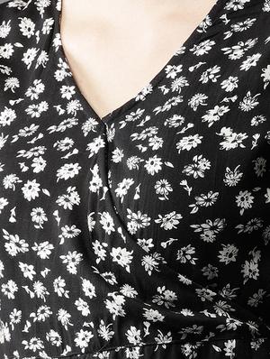 v-neck floral belted dress - 17299176 - Standard Image - 4