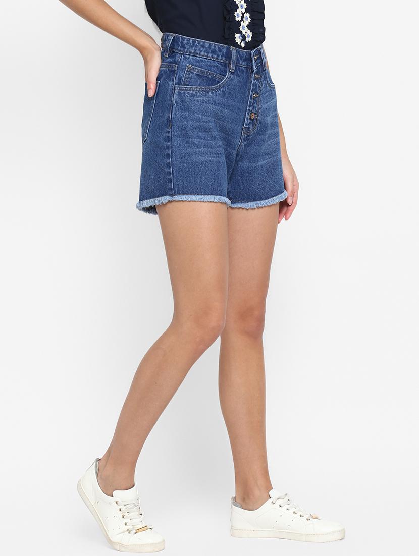 frayed hem denim shorts - 17299261 - Zoom Image - 2