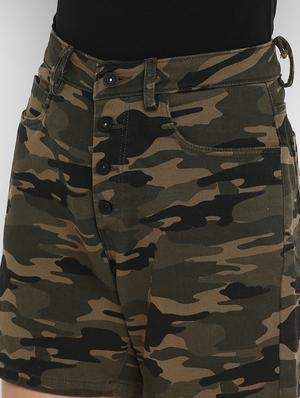 mid rise camouflage shorts - 17299266 - Standard Image - 5