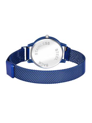magnetic strap styish luxury analog watch for women and girls (blue) - 17299395 - Standard Image - 3