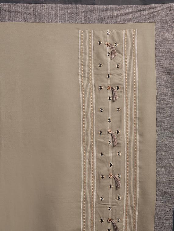 solid bordered saree with blouse - 17299445 - Zoom Image - 5