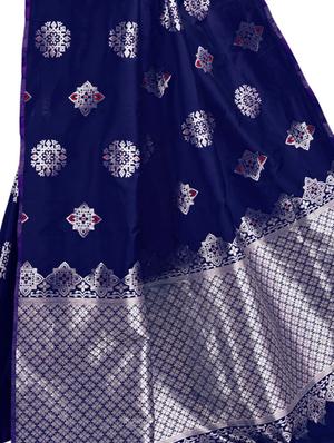 navy blue woven saree with blouse - 17299995 - Standard Image - 3