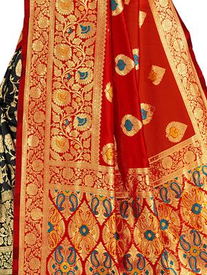 self design half & half saree with blouse - 17300002 - Standard Image - 3
