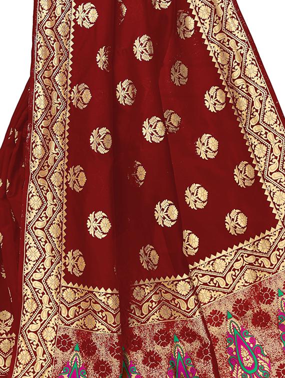 maroon silk banarasi saree with blouse - 17300021 - Zoom Image - 3