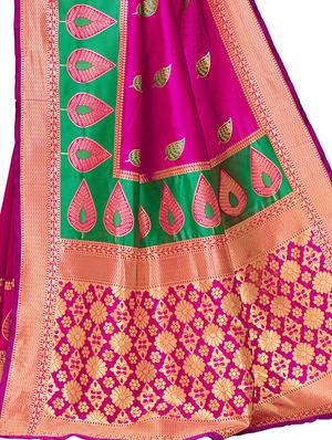 magenta woven saree with blouse - 17300041 - Standard Image - 3