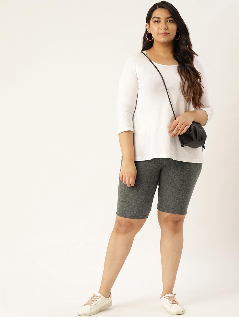 pocket detail solid shorts - 17300405 - Zoom Image - 4