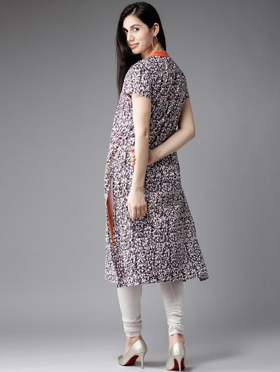 floral print layered kurta - 17324455 - Zoom Image - 2