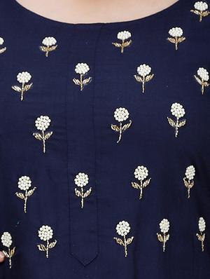 phulkari work solid straight kurta - 17324793 - Standard Image - 4