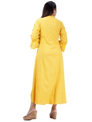 bandhani print flared kurta - 17324841 - Standard Image - 3