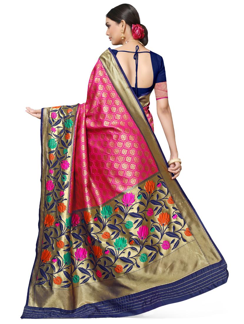 jacquard woven saree with blouse - 17326794 - Zoom Image - 2