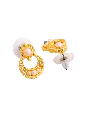 white metal studs earring - 17327577 - Standard Image - 4