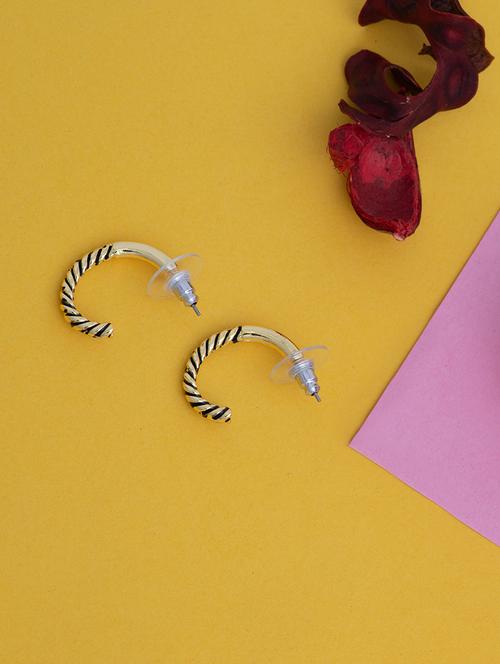 gold metal hoop earring - 17327582 - Standard Image - 1