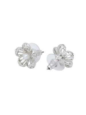 white metal studs earring - 17327596 - Standard Image - 3