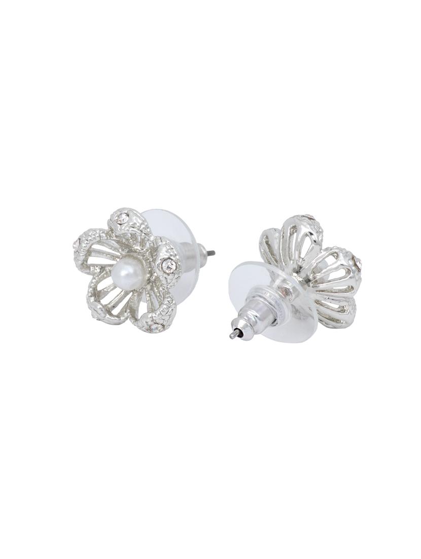 white metal studs earring - 17327596 - Zoom Image - 3