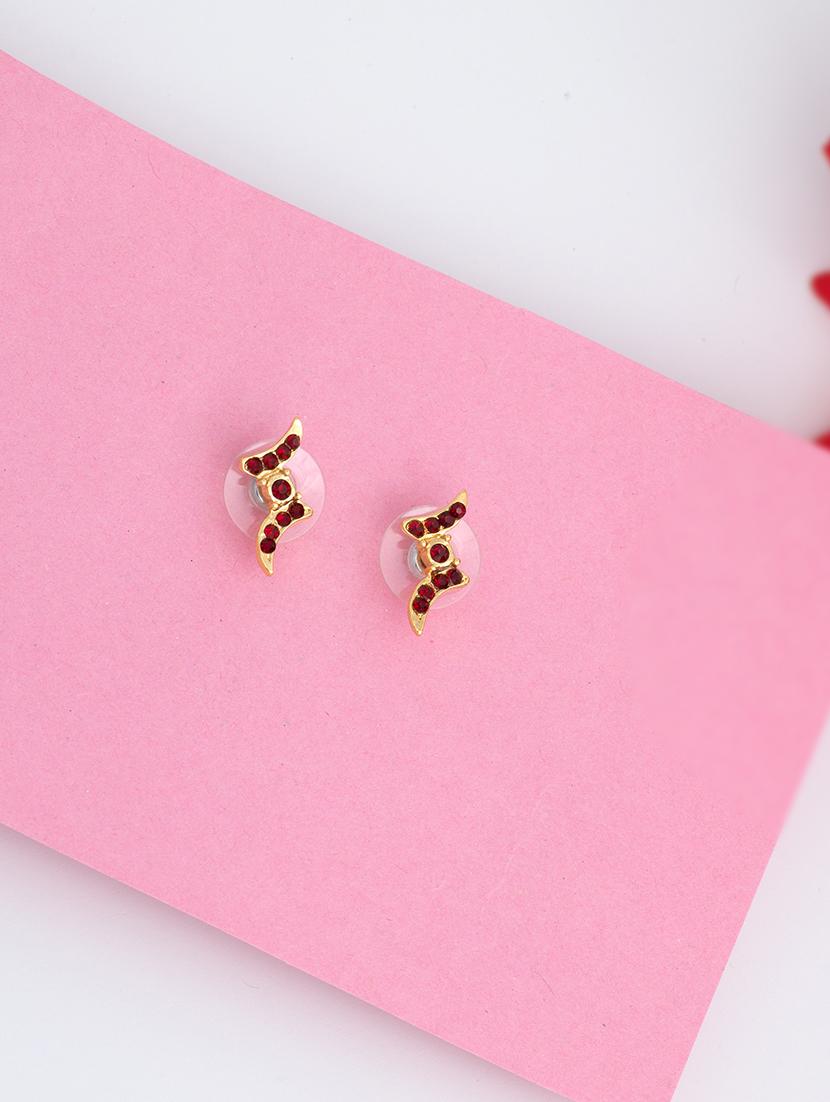 red metal studs earring - 17327597 - Zoom Image - 1