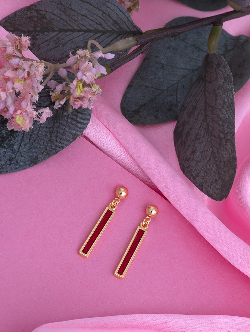 red metal drop earring - 17327616 - Zoom Image - 1
