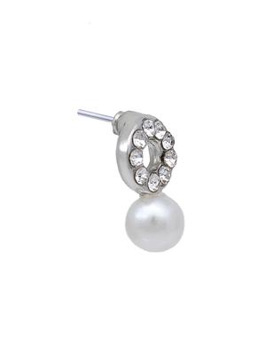 silver metal studs earring - 17327682 - Standard Image - 4