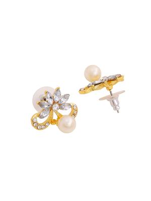 gold metal studs earring - 17327806 - Standard Image - 3