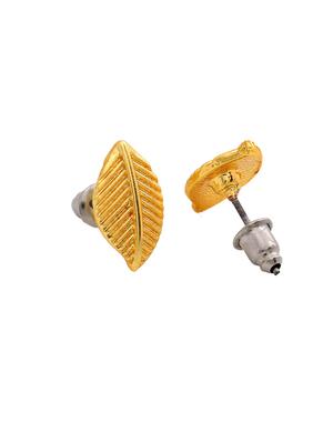 gold metal studs earring - 17327984 - Standard Image - 3