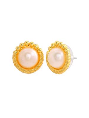 gold metal studs earring - 17327992 - Standard Image - 4