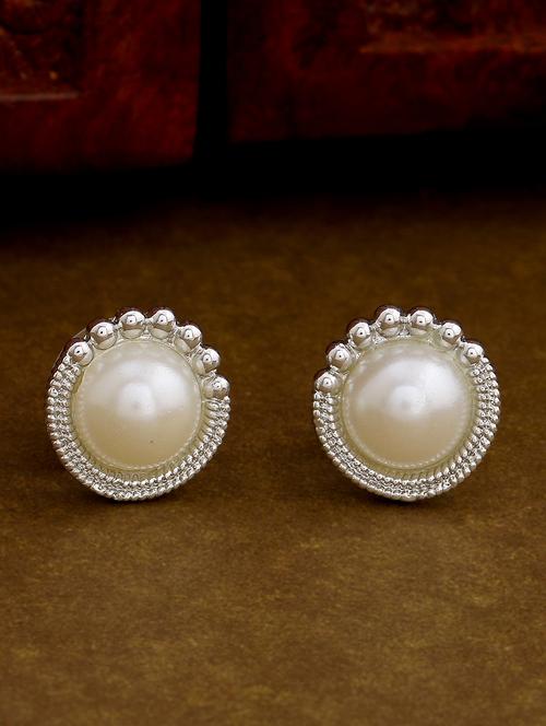 silver metal studs earring - 17327993 - Standard Image - 1