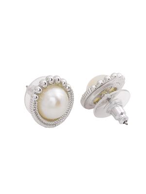 silver metal studs earring - 17327993 - Standard Image - 3