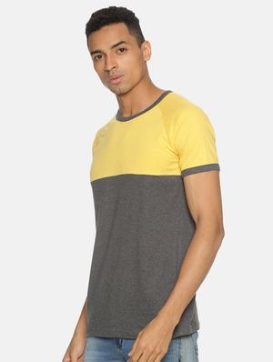 yellow color block cut & sew t-shirt - 17332900 - Standard Image - 2