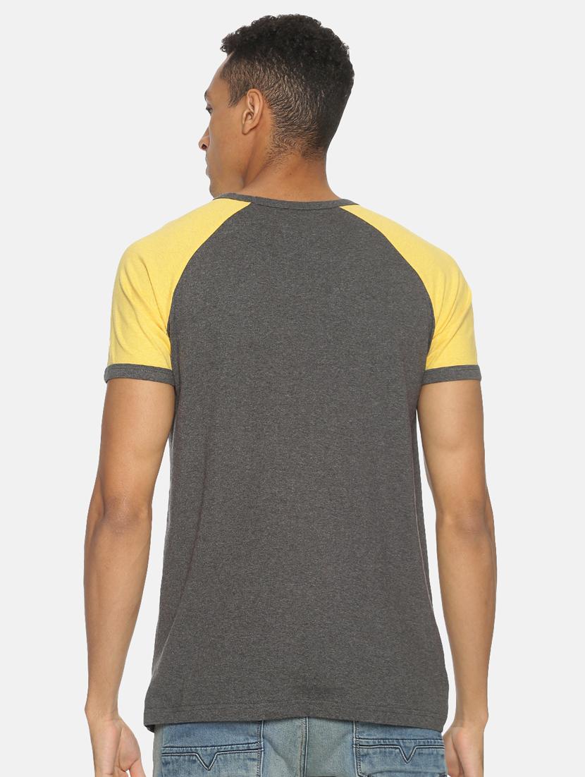 yellow color block cut & sew t-shirt - 17332900 - Zoom Image - 3