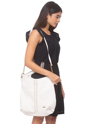 white leatherette (pu) regular handbag - 17332936 - Standard Image - 6