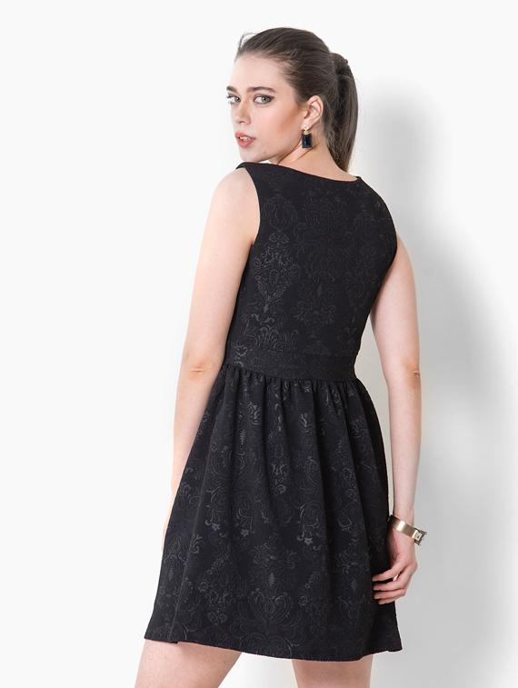 cut out detail gathered a-line dress - 17333369 - Zoom Image - 3
