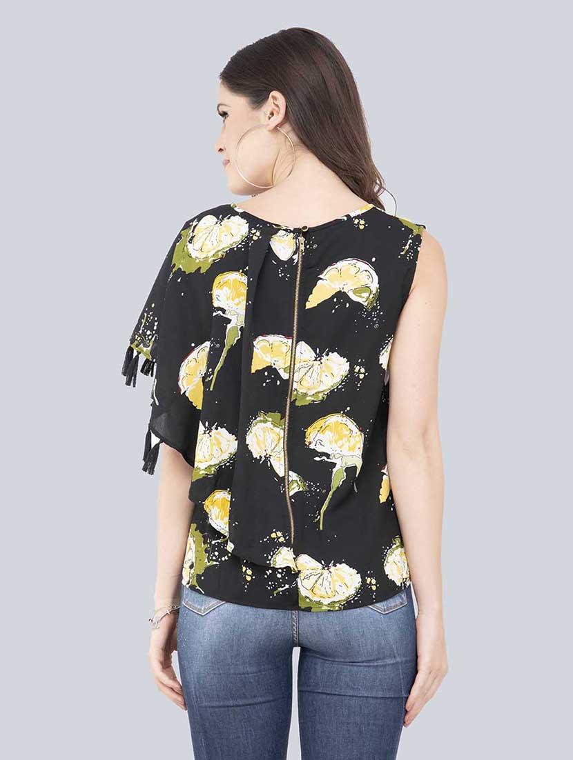 single bell sleeved quirky top - 17333406 - Zoom Image - 3