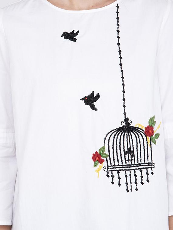embroidered detail round neck top - 17333418 - Zoom Image - 5