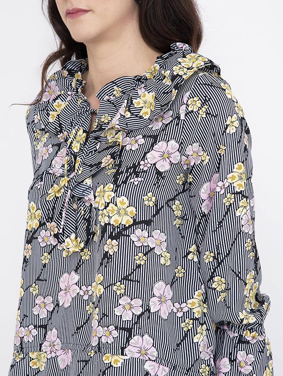 tie up neck floral top - 17333432 - Zoom Image - 5