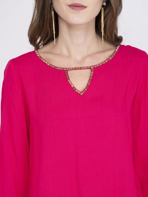 embellished detail slit sleeved top - 17333480 - Standard Image - 5